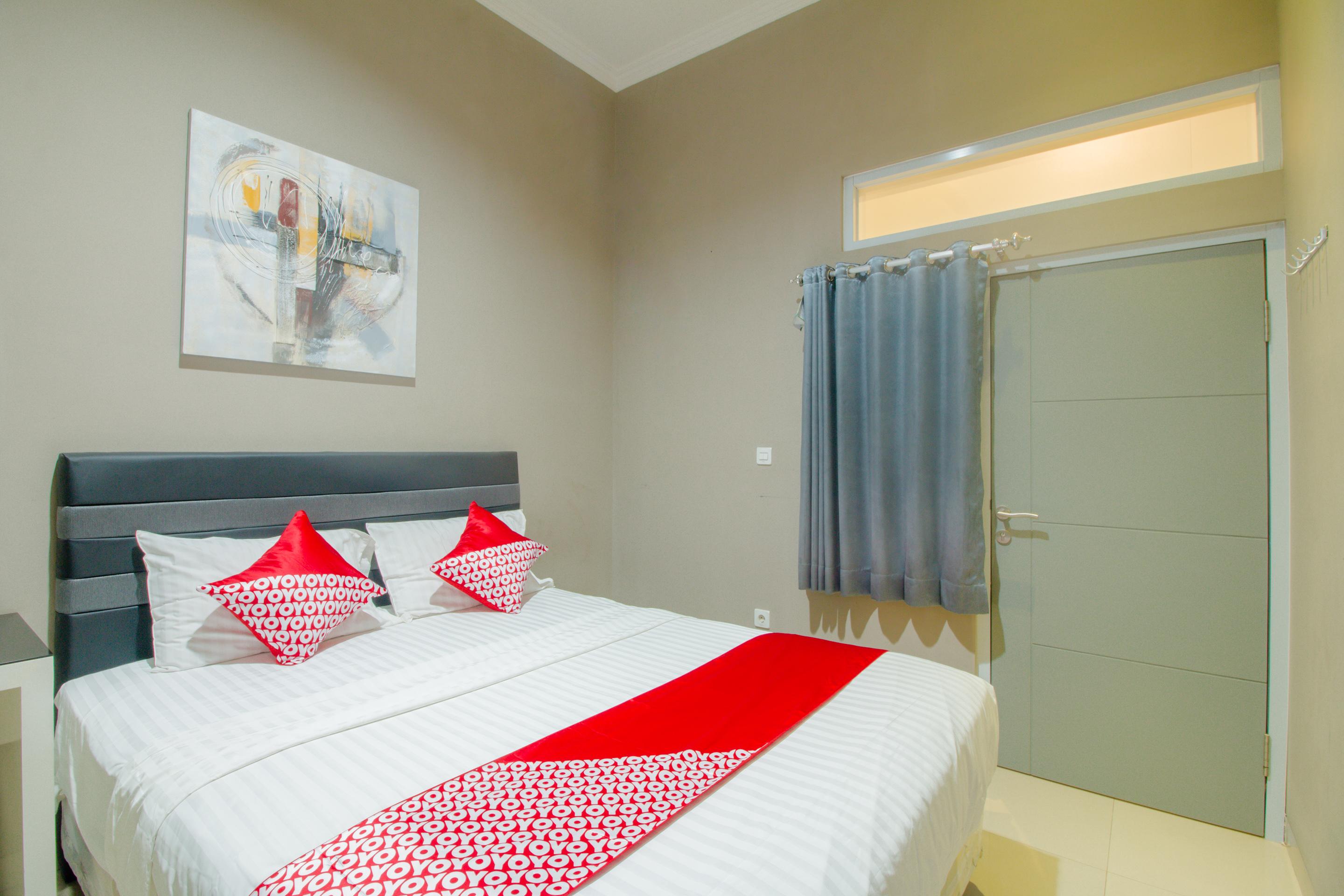 OYO 871 Aira Costel Cianjur Exterior foto