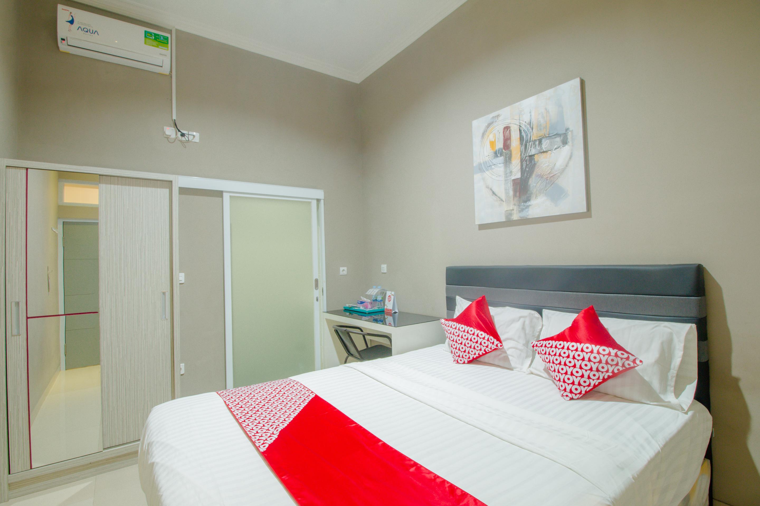 OYO 871 Aira Costel Cianjur Exterior foto