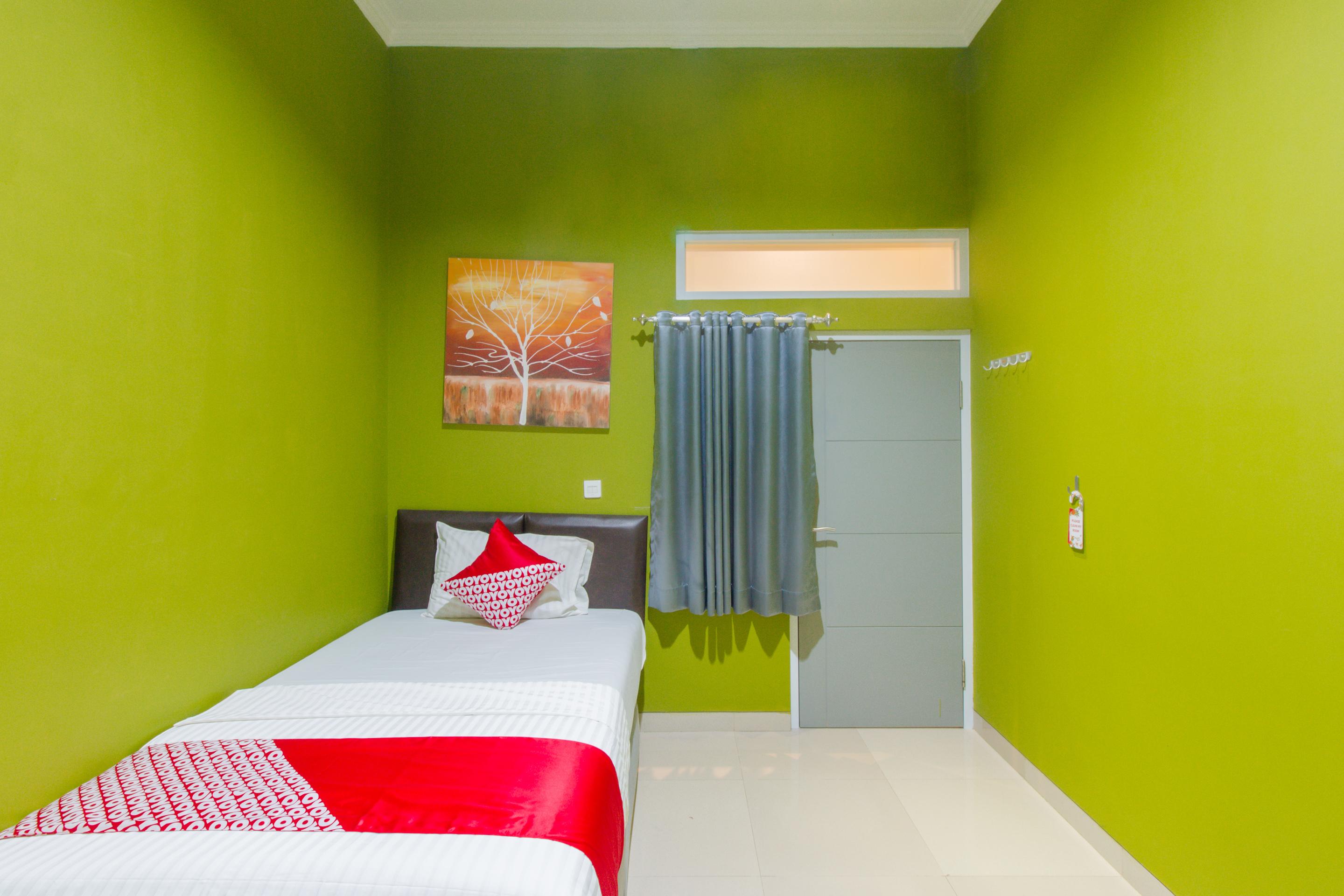 OYO 871 Aira Costel Cianjur Exterior foto